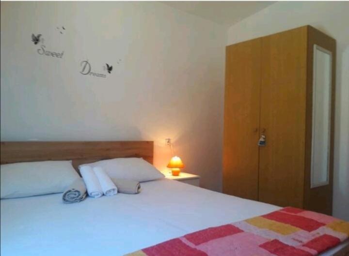 Rooms Ankica Primosten Exterior photo